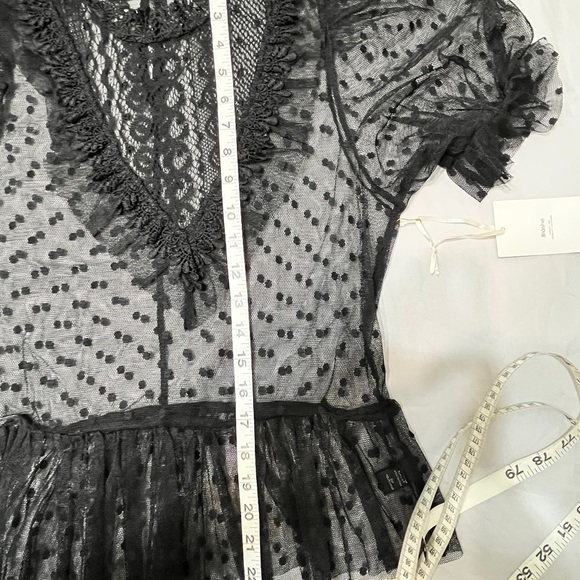 Blashe Women's blouse in transparent lace. - Picture 6 of 9